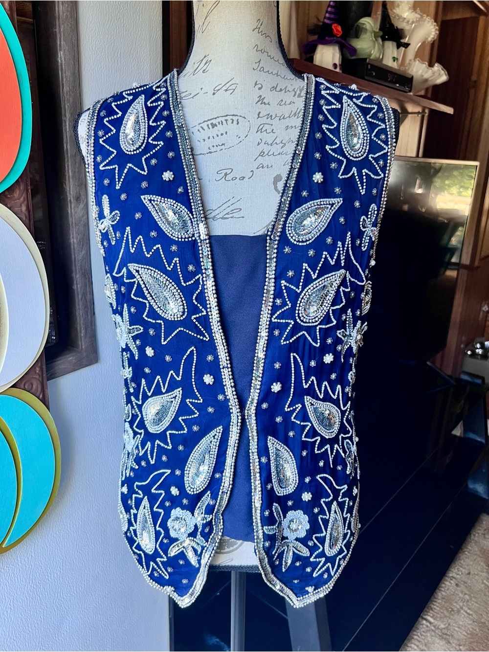 Women’s Vintage Lawrence Kogan New York royal blue silk formal vest sequins.
